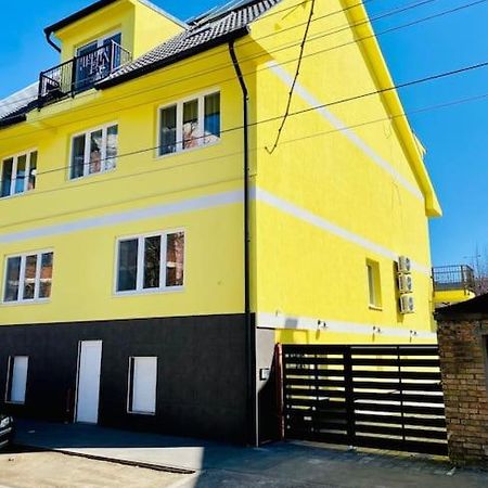 Lemon Premium Apartment Segedín Exteriér fotografie